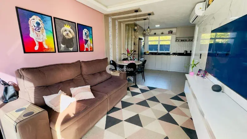 Casa à venda no Pinheiro Machado: 