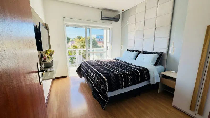 Casa à venda no Pinheiro Machado: 