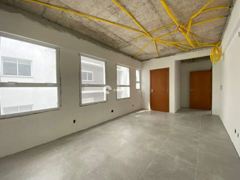 Sala Comercial à venda no Nonoai: 