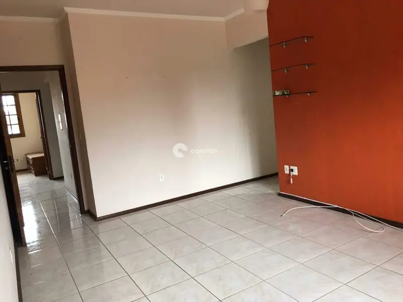 Apartamento à venda no Camobi: 