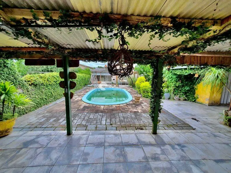 Casa à venda no Camobi: 