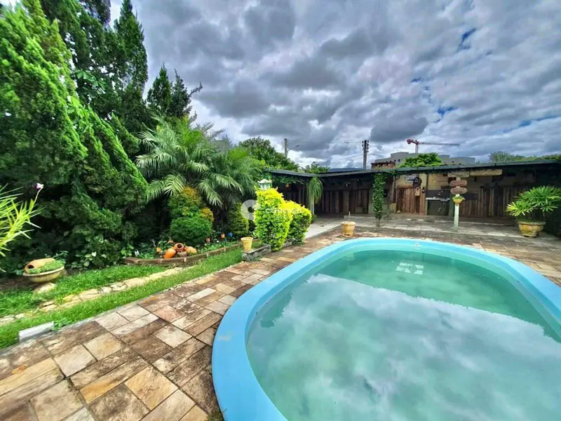 Casa à venda no Camobi: 