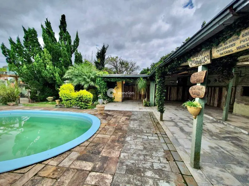 Casa à venda no Camobi: 
