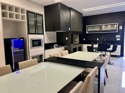 Apartamento à venda no Uglione: 