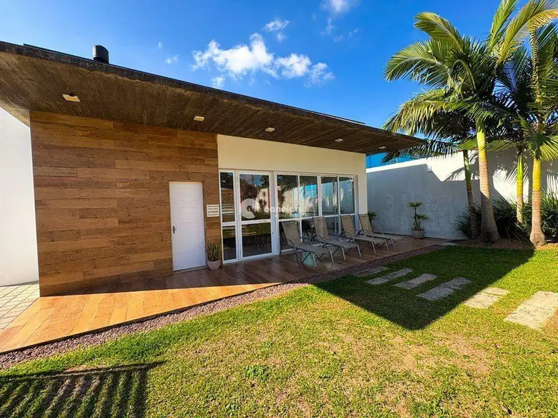 Casa de Condomínio à venda no Camobi: 