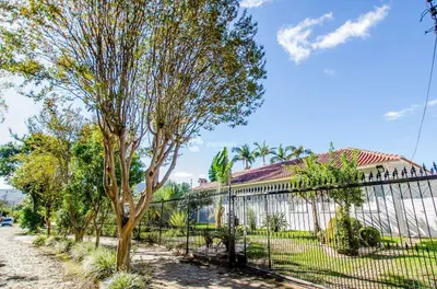 Casa à venda no Camobi: 
