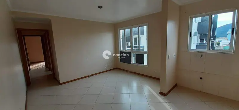 Apartamento à venda no Camobi: 