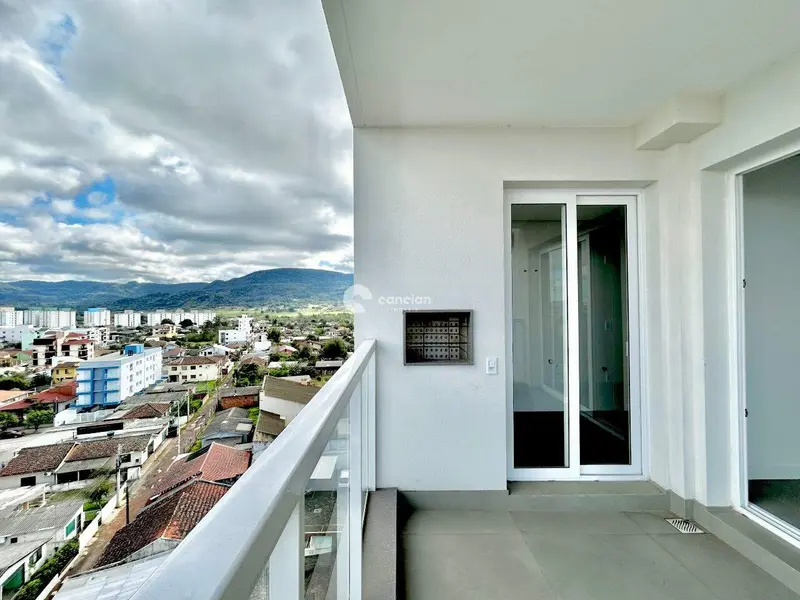 Apartamento à venda no Camobi: 
