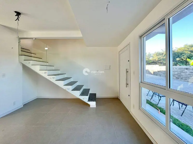 Casa de Condomínio à venda no São José: 