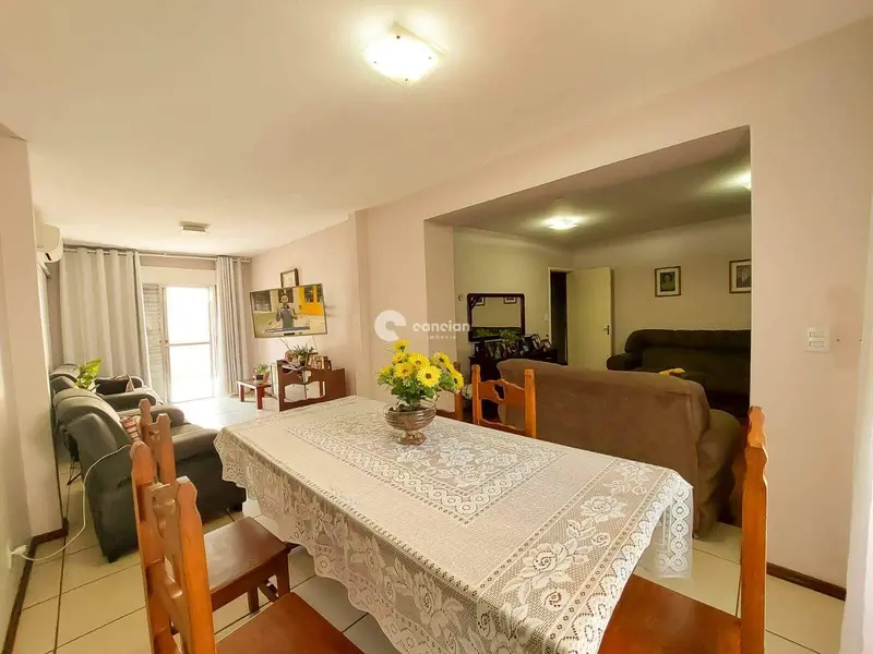 Apartamento à venda no Centro: