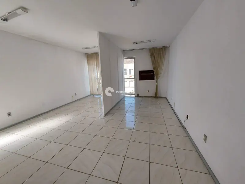 Sala Comercial à venda no Centro: 