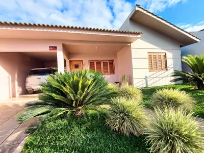 Casa à venda no Camobi: 