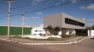 Terreno à venda no Camobi: 