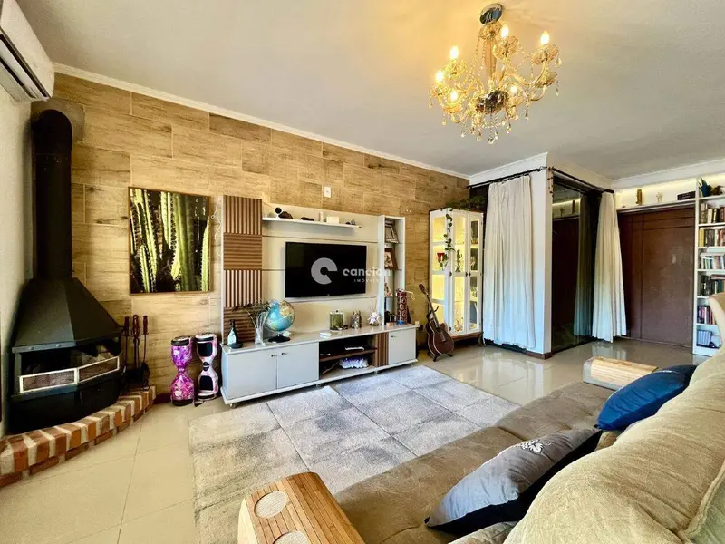 Casa à venda no Km 3: 