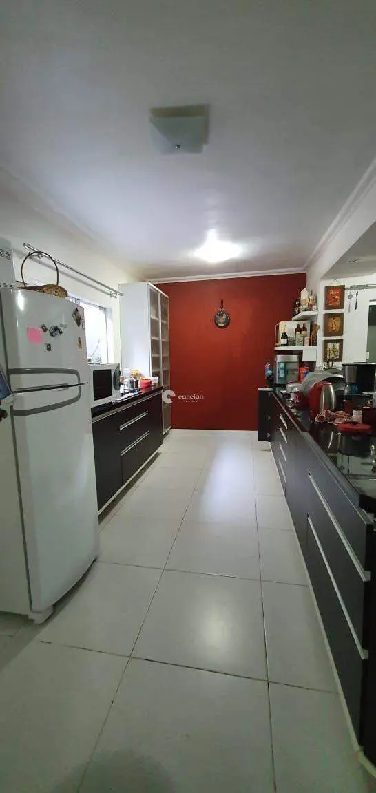 Casa à venda no Nonoai: 