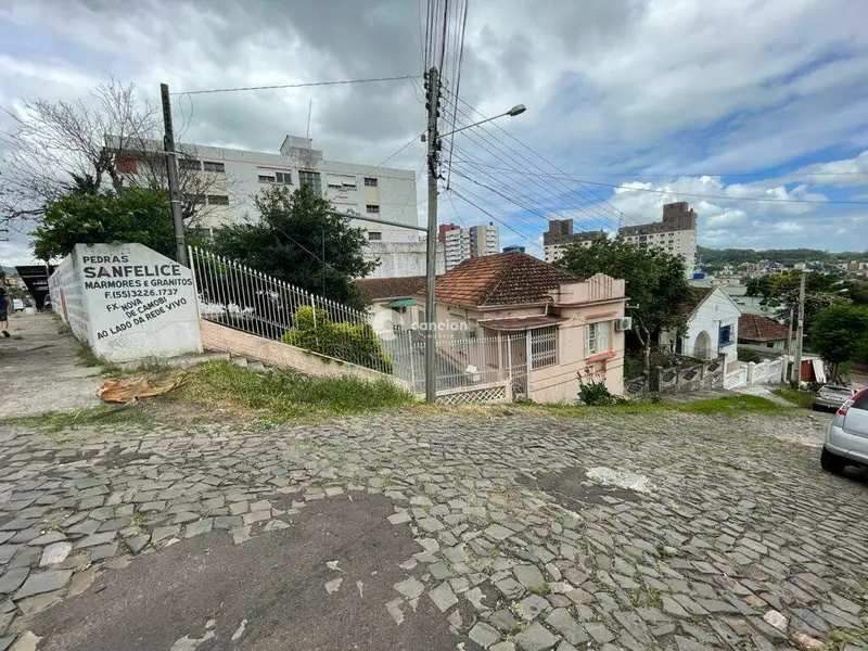 Terreno à venda no Nossa Senhora Medianeira: