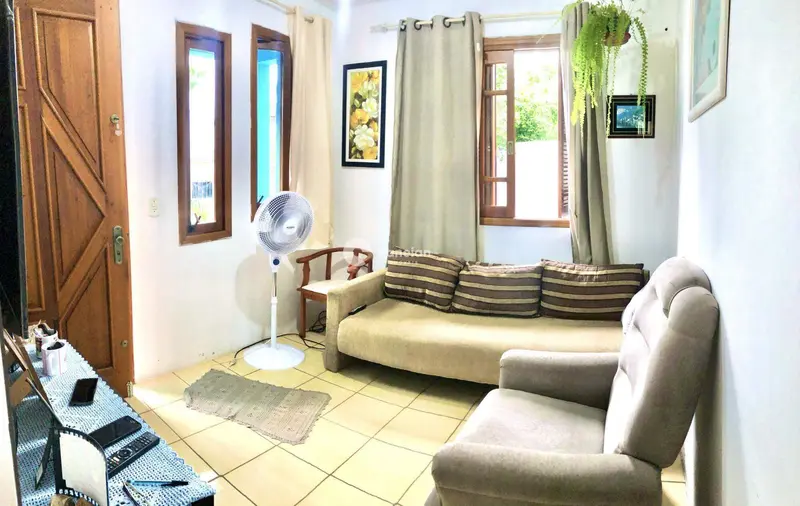 Casa à venda no Pé de Plátano: 