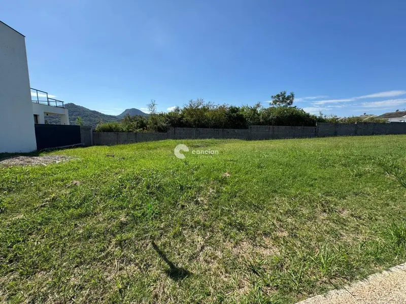 Terreno à venda no São José: 