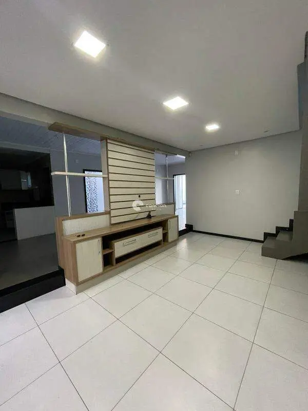 Casa à venda no Juscelino Kubitschek: