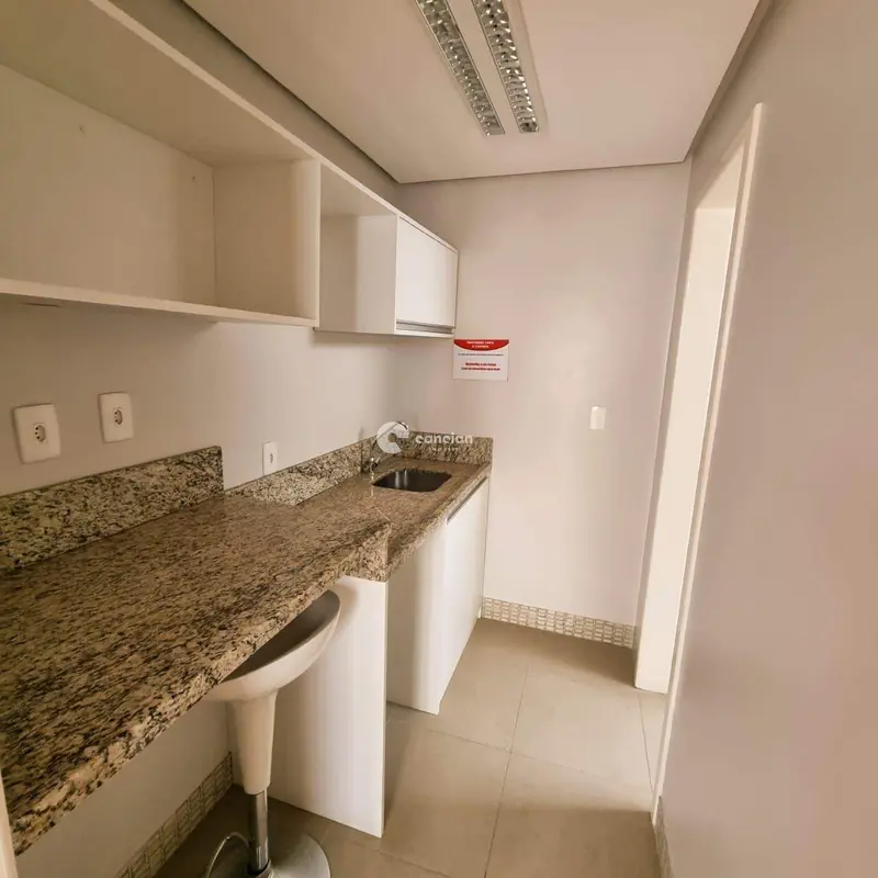 Sala Comercial à venda no Centro: 