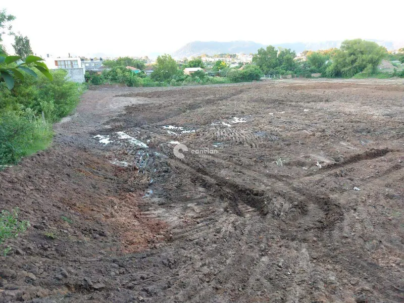 Terreno à venda no São João: 