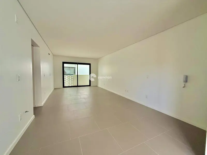 Apartamento à venda no Camobi: 
