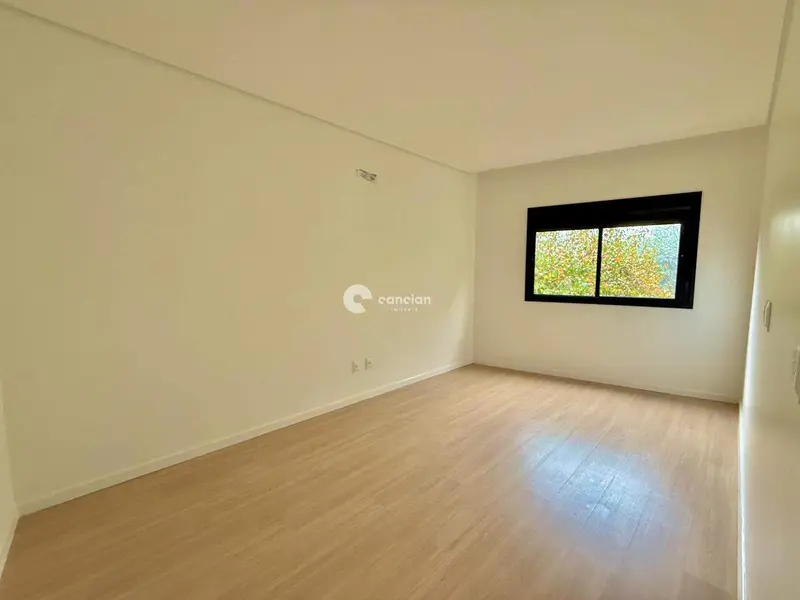 Apartamento à venda no Camobi: 