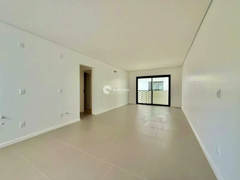 Apartamento à venda no Camobi: 