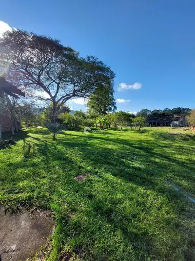 Terreno à venda no Zona rural: 