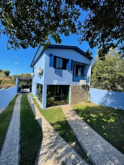 Casa à venda no Camobi: 