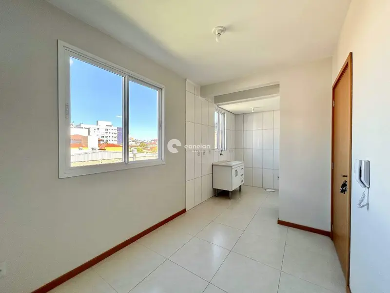 Apartamento à venda no Camobi: 