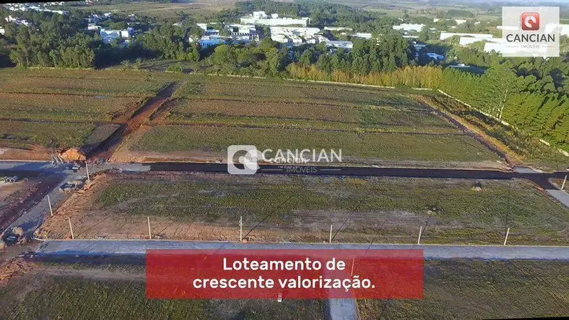 Terreno à venda no Camobi: 