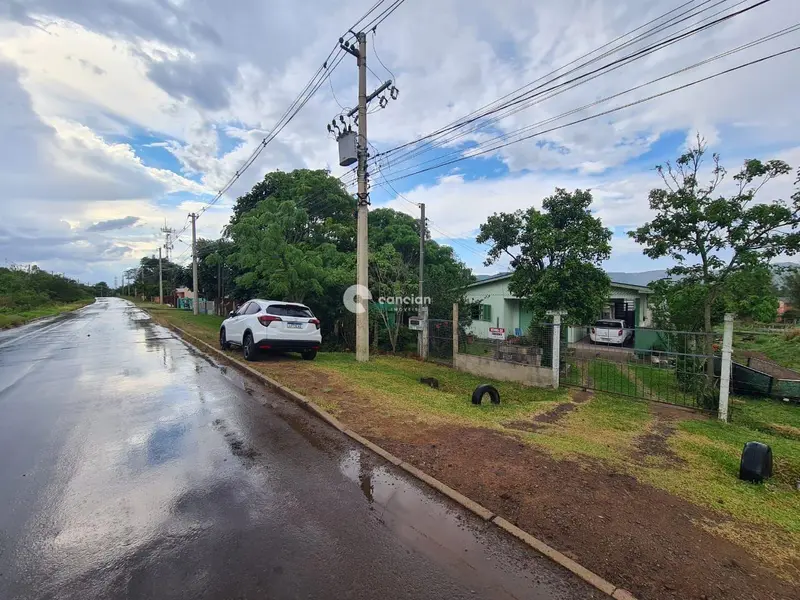 Terreno à venda no Camobi:
