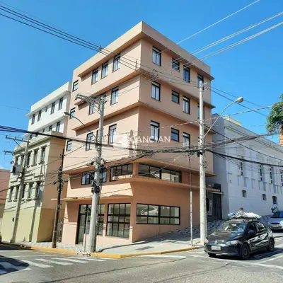 Apartamento à venda no Centro: