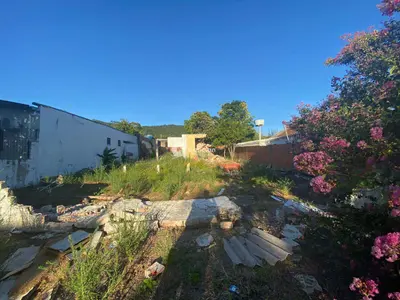 Terreno à venda no Chácara das Flores: 