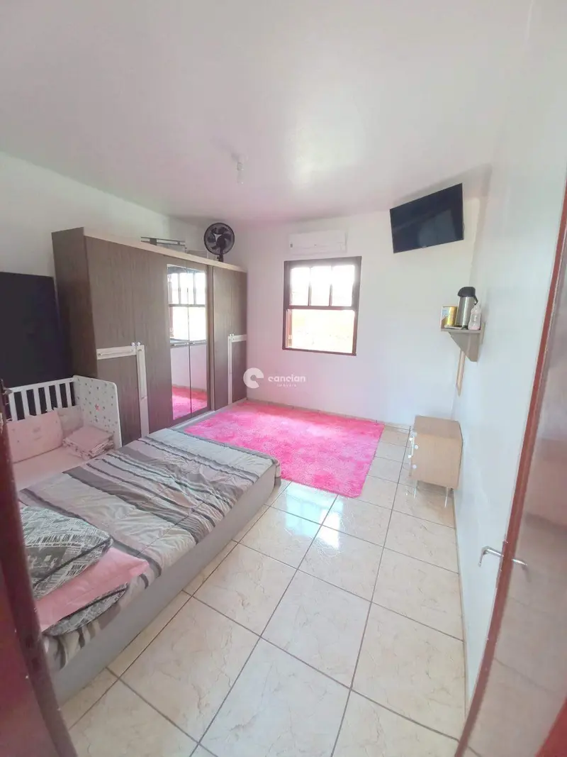 Casa à venda no Camobi: 