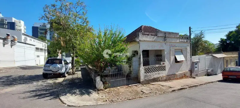 Casa à venda no Menino Jesus: