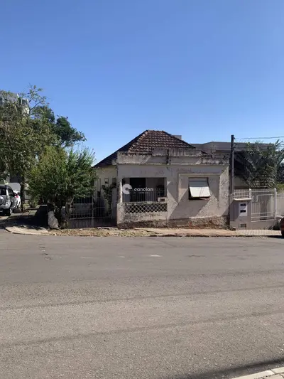 Casa à venda no Menino Jesus: 