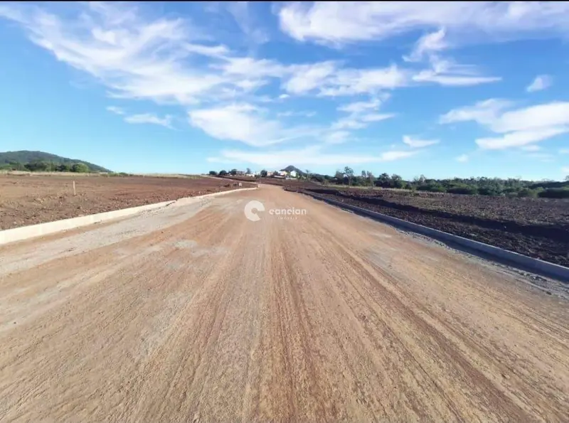 Terreno em condomínio à venda no Cerrito: 