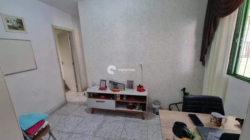 Casa à venda no Juscelino Kubitschek: 