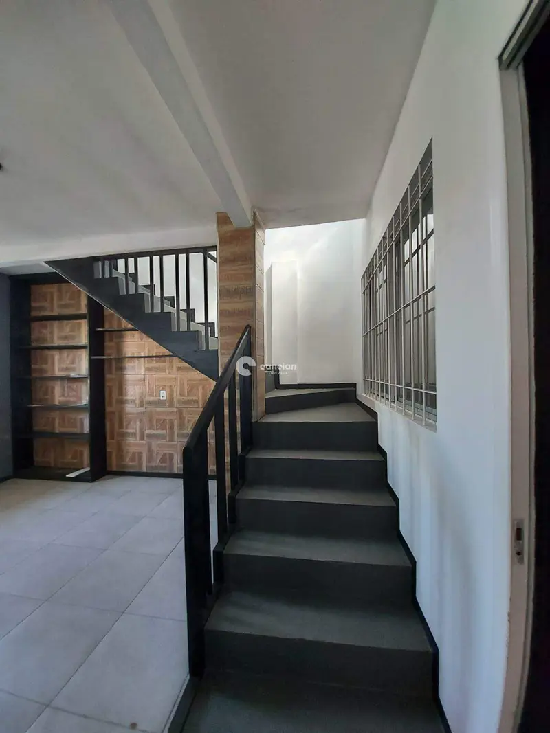 Casa à venda no Camobi: 
