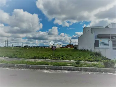 Terreno à venda no Pinheiro Machado: 