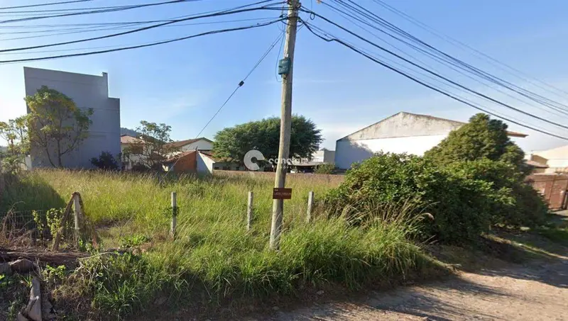 Terreno à venda no Dom Antônio Reis: 