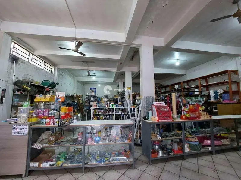 Prédio Comercial à venda no Tancredo Neves: 