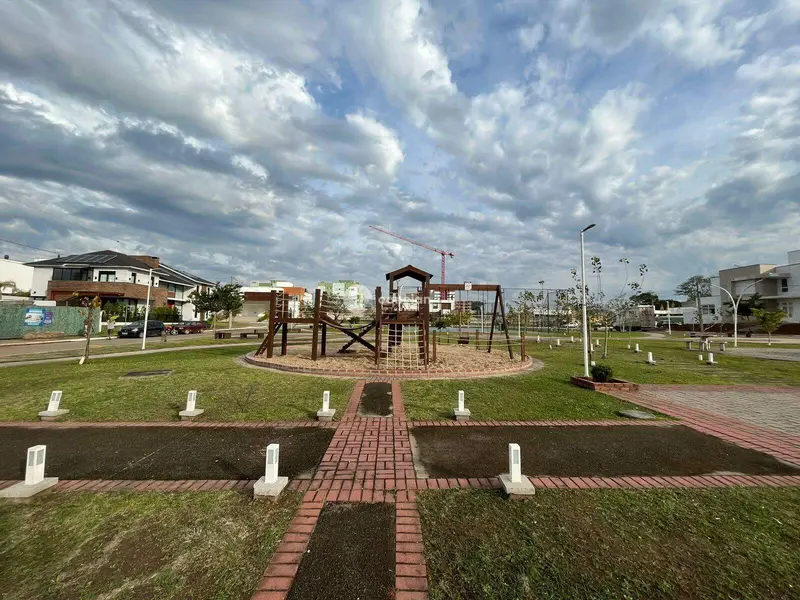 Terreno à venda no Camobi: 