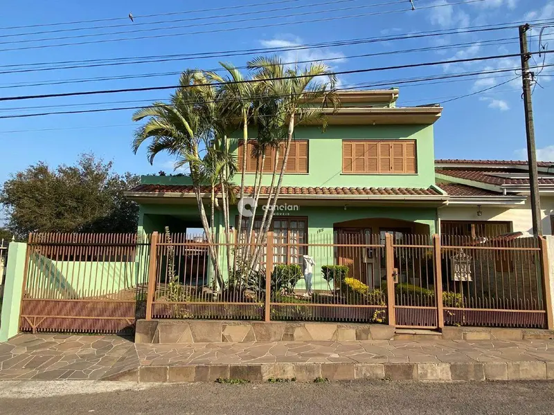 Casa à venda no Juscelino Kubitschek: 