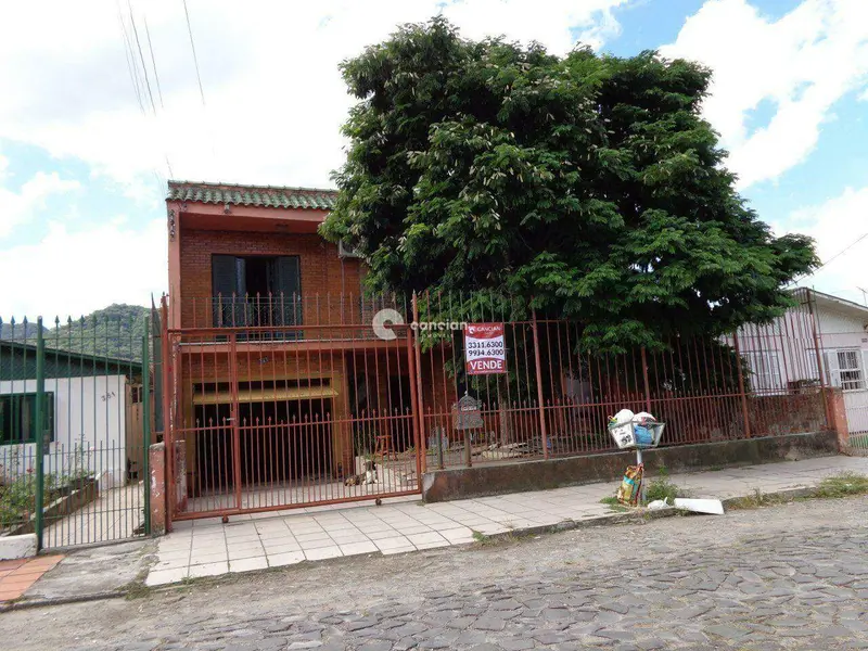 Sobrado à venda no Presidente João Goulart: