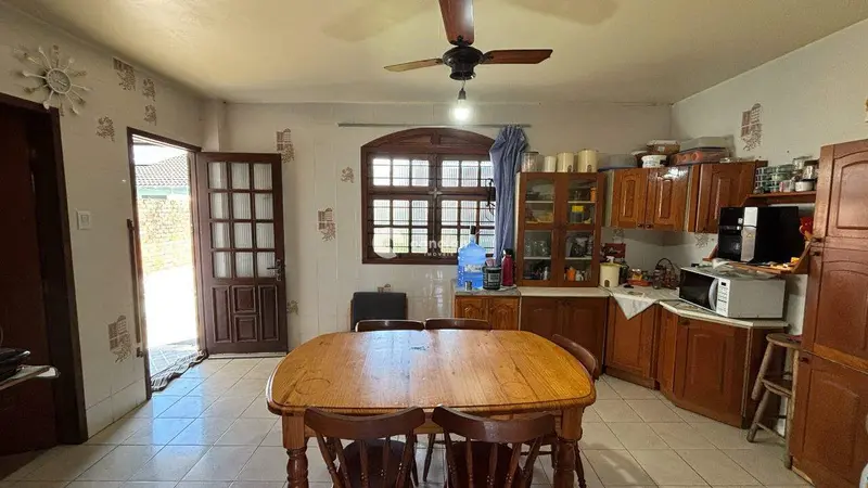 Casa à venda no Camobi: 