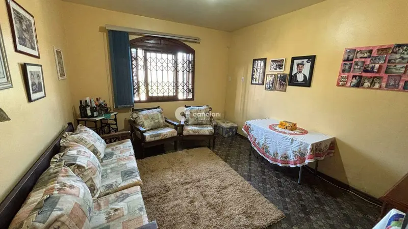 Casa à venda no Camobi: 