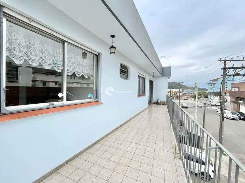 Casa à venda no Menino Jesus: 